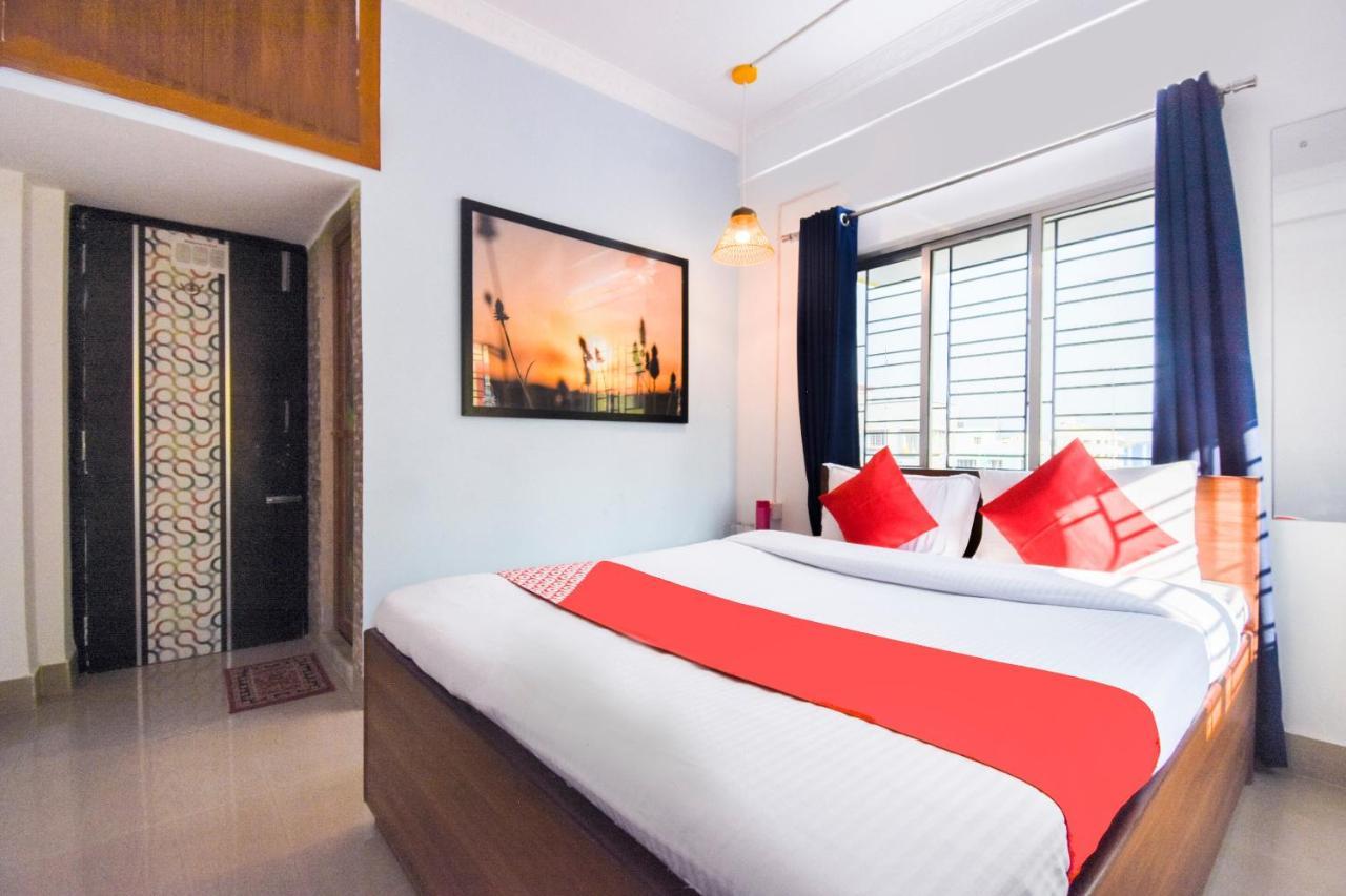 Oyo Flagship Mishika Homes Kalkutta Exterior foto